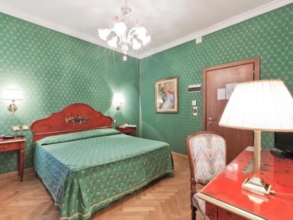 Palazzo Cendon Piano Antico : photo 4 de la chambre chambre deluxe