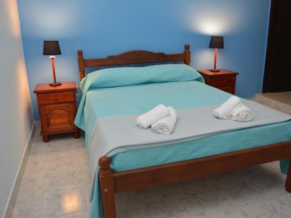 Hotel Isella : photo 5 de la chambre chambre double avec balcon