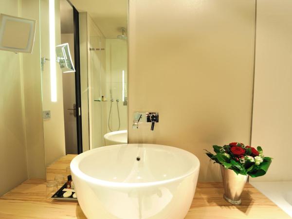 Stage47 : photo 10 de la chambre chambre double deluxe