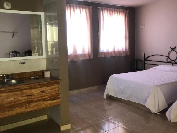 Hotel El Pacifico : photo 1 de la chambre chambre double Économique