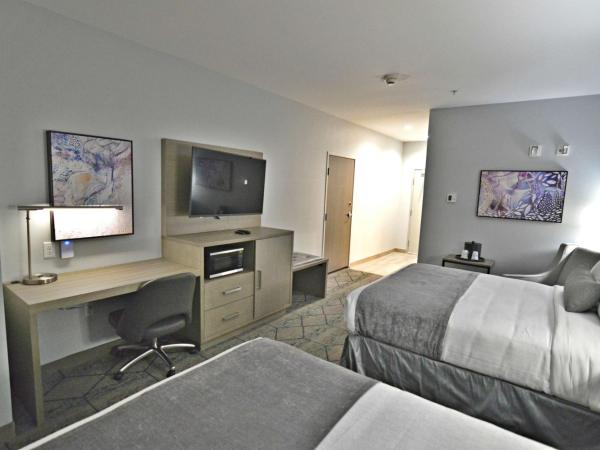 Best Western Plus Executive Residency Oklahoma City I-35 : photo 4 de la chambre chambre avec 2 lits queen-size et baignoire - accessible aux personnes à mobilité réduite