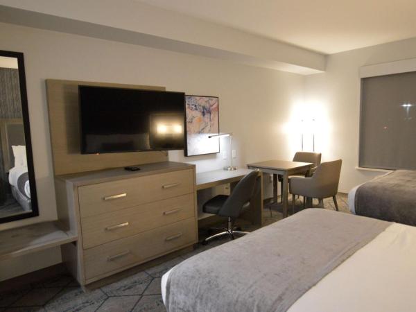 Best Western Plus Executive Residency Oklahoma City I-35 : photo 4 de la chambre chambre avec 2 lits queen-size et kitchenette