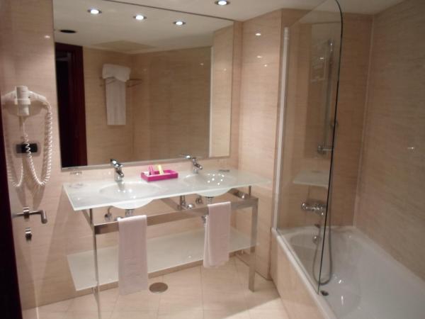 Zenit Lleida : photo 6 de la chambre chambre double ou lits jumeaux