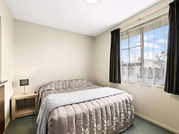 Econo Lodge Canterbury Court Motel : photo 2 de la chambre suite 2 chambres