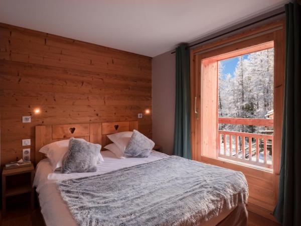 Hotel & Restaurant Les Escondus : photo 5 de la chambre chambre quadruple