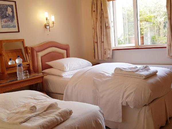 Claremount House B&B : photo 1 de la chambre chambre lits jumeaux