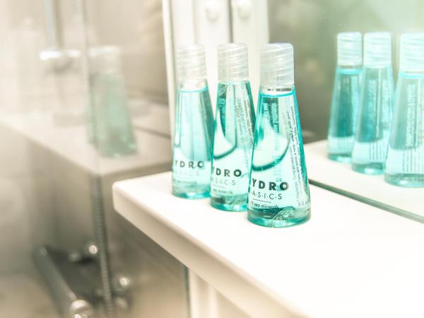 Hôtel La Côte Océane : photo 6 de la chambre chambre quintuple