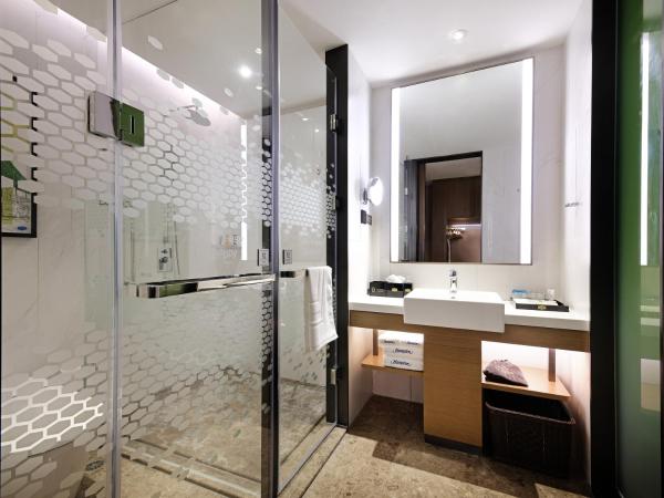 Hampton by Hilton Guangzhou Dongxiaonan : photo 5 de la chambre chambre lits jumeaux deluxe