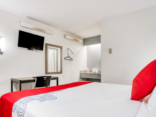 Dallas Love Field Inn : photo 4 de la chambre chambre lit king-size supérieure