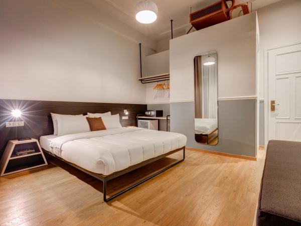 Colors Urban Hotel Thessaloniki : photo 5 de la chambre grande chambre - vue sur musée