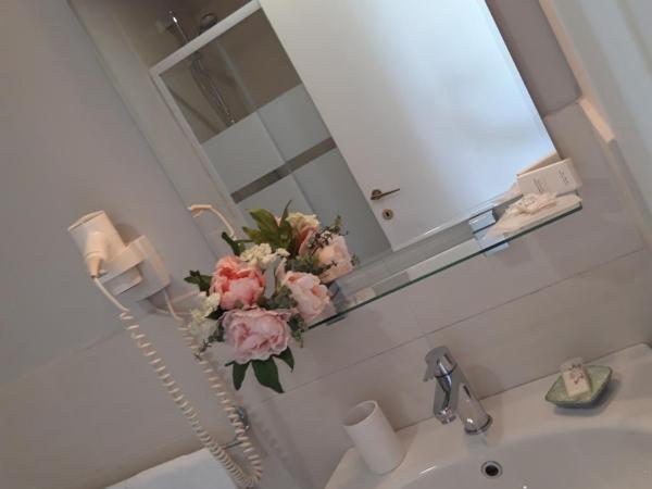 Il Sorriso : photo 7 de la chambre chambre double avec lit d'appoint