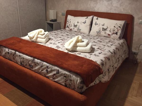 via roma 12 VERONA : photo 9 de la chambre chambre double