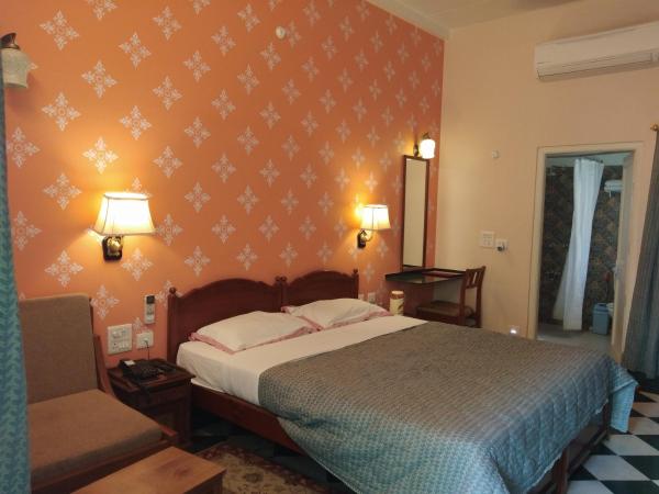 Hotel Jai Niwas : photo 4 de la chambre chambre double super deluxe