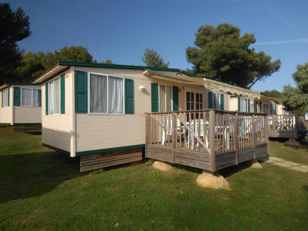 Arena Indije Mobile Homes : photo 1 de la chambre mobile home 2 chambres - bord de mer