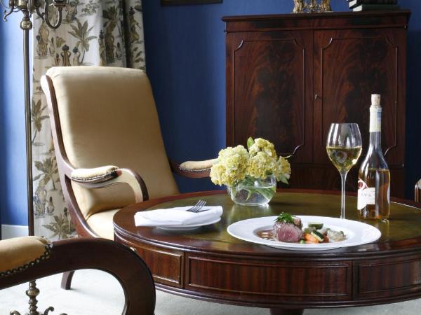 Hotel Dwór Kościuszko : photo 3 de la chambre chambre deluxe double ou lits jumeaux