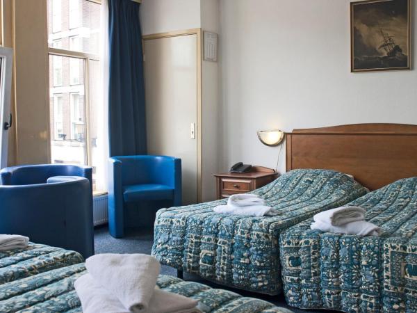 Hotel Prins Hendrik : photo 2 de la chambre chambre quadruple