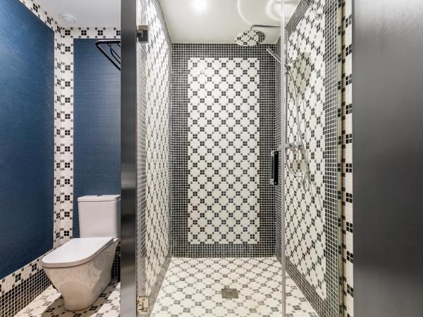 Room Mate Alba : photo 4 de la chambre chambre double supérieure