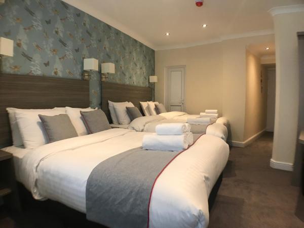 OYO Bakers Hotel London Victoria : photo 4 de la chambre chambre quadruple deluxe
