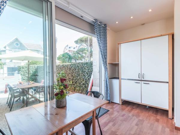 Hotel Belle Vue Royan : photo 8 de la chambre studio standard