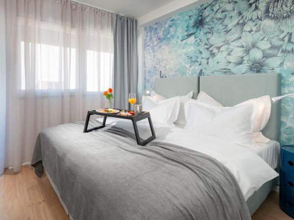 Skaline Luxury rooms Split : photo 9 de la chambre chambre double ou lits jumeaux deluxe avec balcon