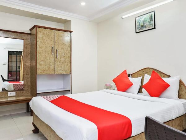 Hotel Rajdeep : photo 4 de la chambre chambre deluxe double ou lits jumeaux