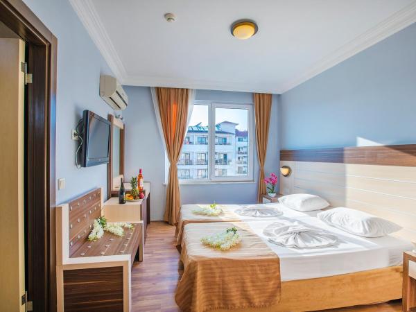 Hawaii Suite Beach Hotel : photo 1 de la chambre chambre double Économique