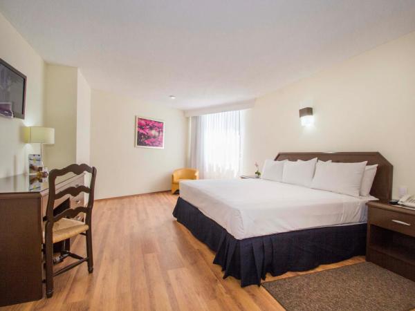 Hotel Valle de Mexico Toreo : photo 3 de la chambre chambre lit king-size supérieure