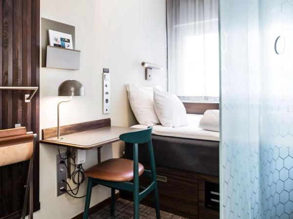 Best Western and hotel : photo 7 de la chambre petit hébergement simple Élégant