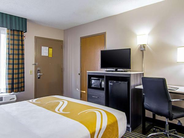Quality Inn Savannah I-95 : photo 3 de la chambre efficiency room - accessible/non-smoking