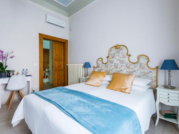 Villa Savioli Room & Breakfast : photo 2 de la chambre chambre double ou lits jumeaux supérieure