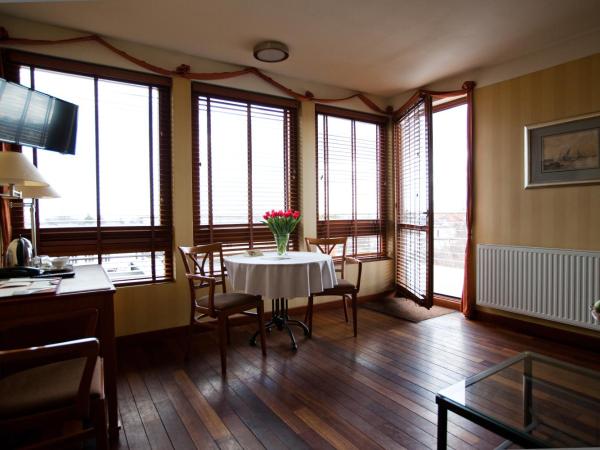 Hotel Willa Lubicz : photo 3 de la chambre suite du capitaine