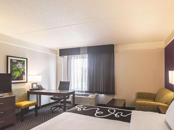 La Quinta by Wyndham Oklahoma City - NW Expwy : photo 3 de la chambre chambre lit king-size exécutive