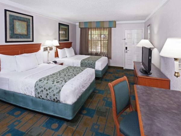 La Quinta Inn by Wyndham Austin Oltorf : photo 1 de la chambre chambre 2 lits doubles