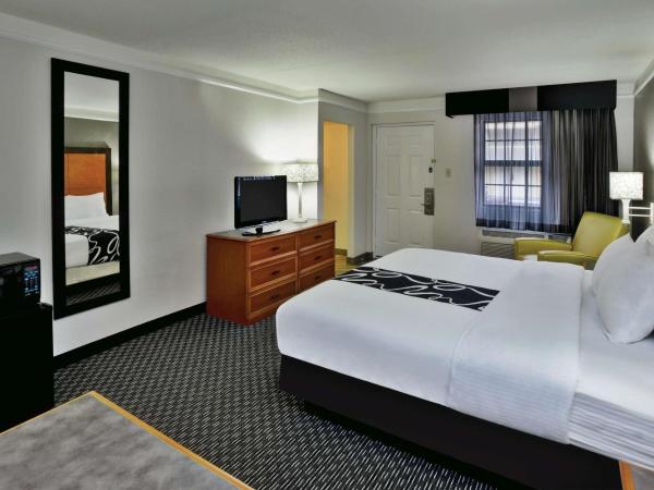 La Quinta Inn by Wyndham Nashville South : photo 7 de la chambre chambre lit king-size