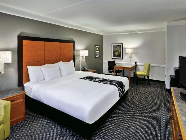 La Quinta Inn by Wyndham Nashville South : photo 1 de la chambre chambre lit king-size