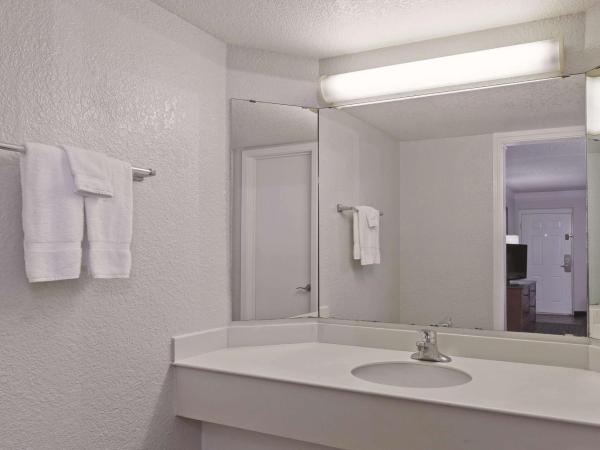 Travelodge by Wyndham Houston Cy-Fair : photo 1 de la chambre suite 1 chambre avec deux lits doubles - non-fumeurs