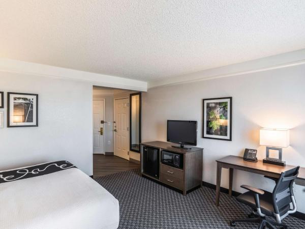 La Quinta by Wyndham Phoenix Chandler : photo 3 de la chambre chambre lit king-size - accessible aux personnes à mobilité réduite