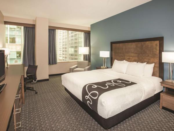 La Quinta by Wyndham Chicago Downtown : photo 1 de la chambre chambre lit king-size