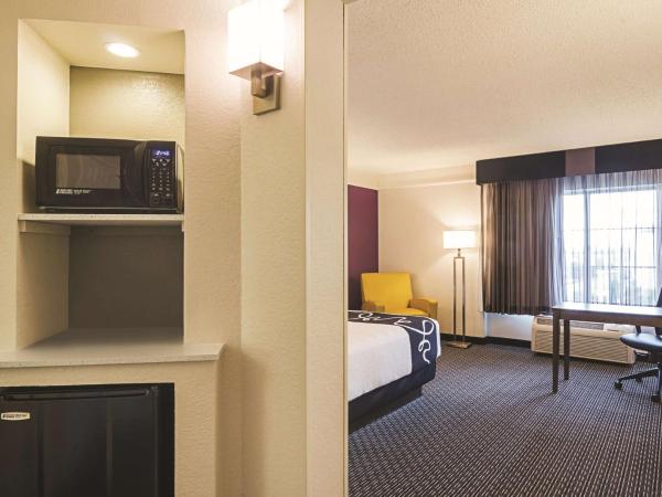 La Quinta by Wyndham Denver Airport DIA : photo 2 de la chambre chambre lit king-size