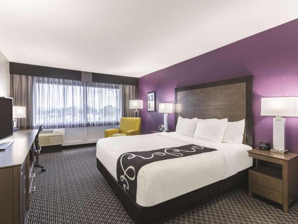 La Quinta by Wyndham Myrtle Beach - N. Kings Hwy : photo 3 de la chambre chambre lit king-size deluxe - non-fumeurs 