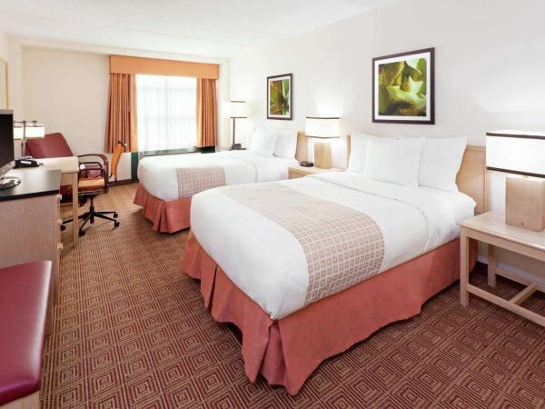 La Quinta by Wyndham Garden City : photo 7 de la chambre chambre double avec 2 lits doubles - non-fumeurs