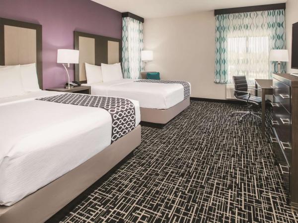 La Quinta by Wyndham Dallas - Richardson : photo 4 de la chambre chambre avec 2 grands lits queen-size