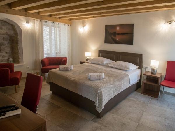 JR Luxury Guesthouse2 : photo 8 de la chambre chambre lit queen-size deluxe