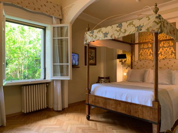 Hotel David : photo 2 de la chambre  chambre double avec lit à baldaquin - rez-de-chaussée
