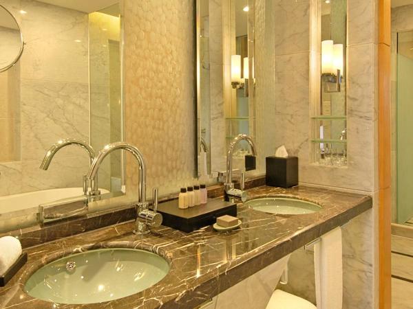 Hyatt Regency Dongguan : photo 1 de la chambre chambre lit king-size - accès au club