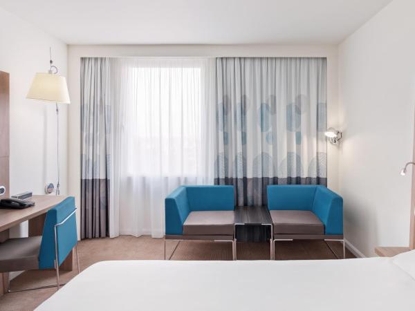 Novotel London Excel : photo 3 de la chambre chambre standard avec lit queen-size