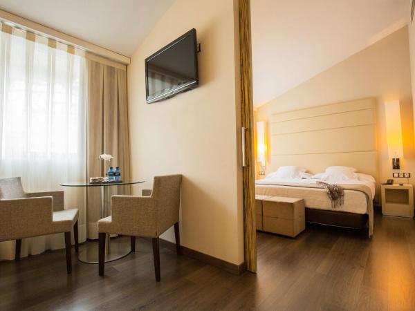 Yomo Mola Park : photo 1 de la chambre suite junior