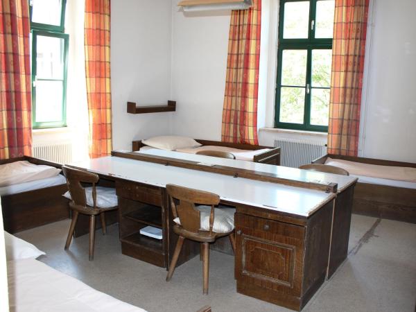 Porzellaneum : photo 5 de la chambre chambre simple avec toilettes et douche communes