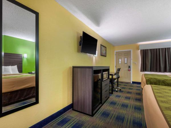 Econo Lodge : photo 4 de la chambre chambre 2 lits queen-size - non-fumeurs