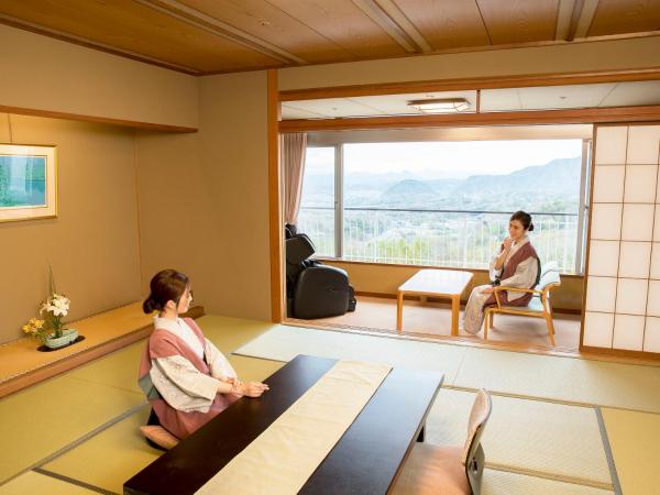 Hyoe Koyokaku : photo 6 de la chambre deluxe japanese style room -4 adults -non smoking -meal at restaurant